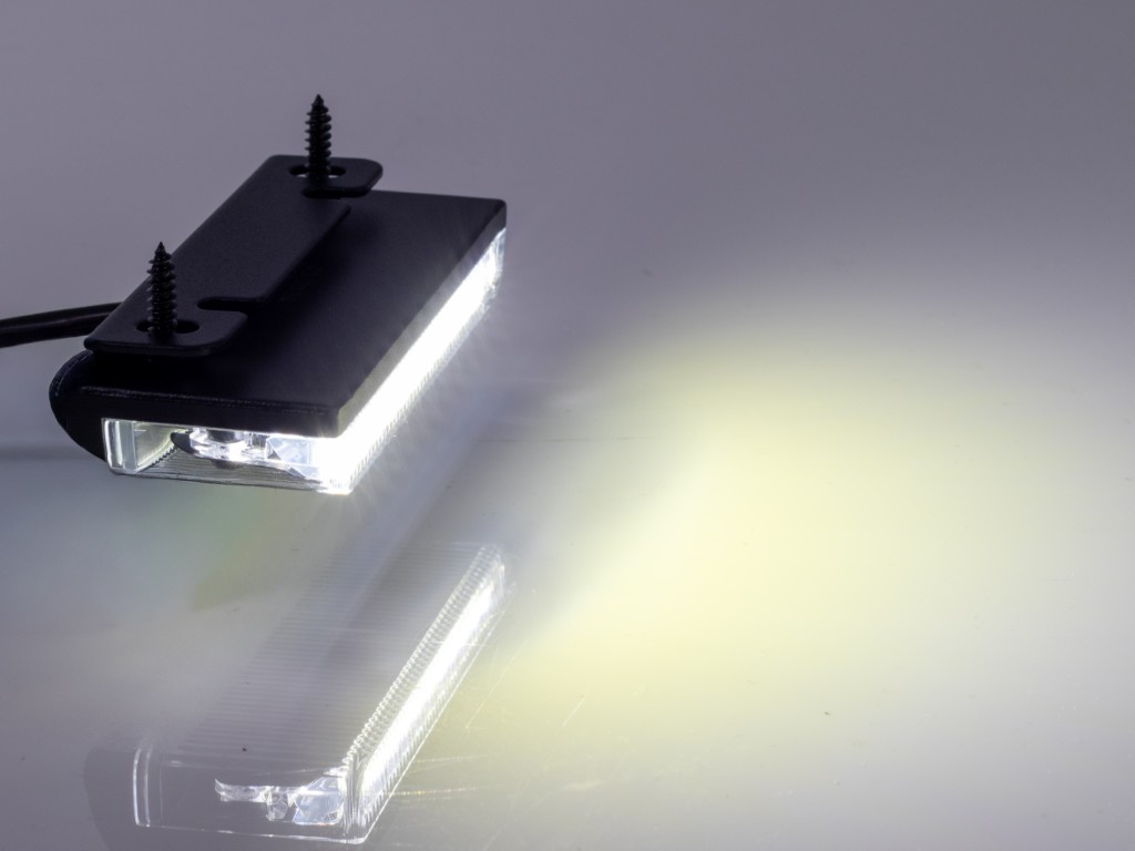 Euralight | NOVA Slim LED Rückleuchte & Warnblitzer | ECE-R10 / R148 / R65