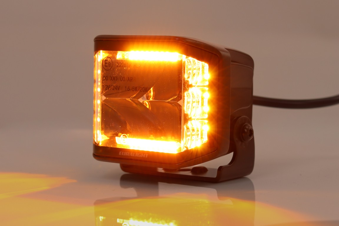 Euralight | 2in1 Black Cube LED Scheinwerfer | ECE-R23 /  R65